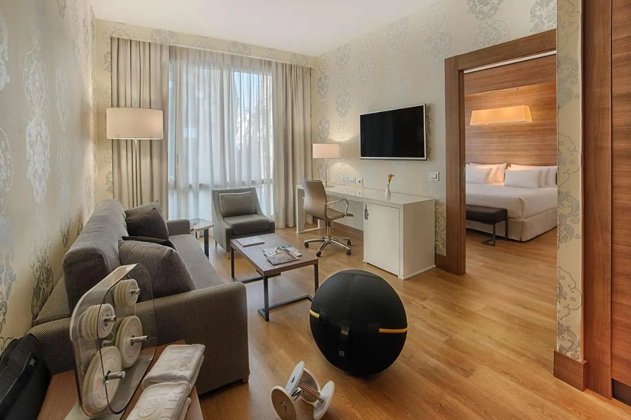 Nh Collection Milano President Hotell 5*,